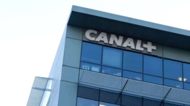 Tribune anti-Bolloré : le CNC regrette la réaction de Canal +