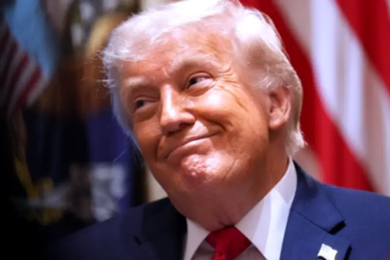 Trump en bonne santé mais doit perdre du poids, selon son médecin