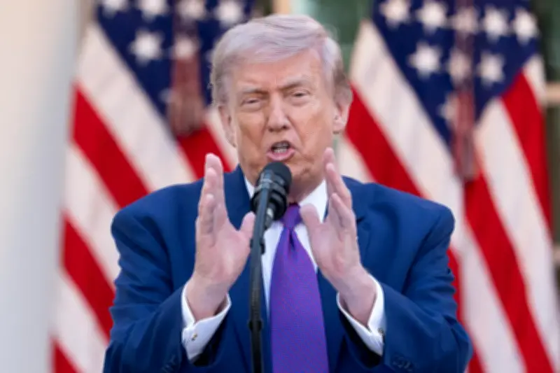 Trump juge le cessez-le-feu en péril, l'Iran prêt à riposter