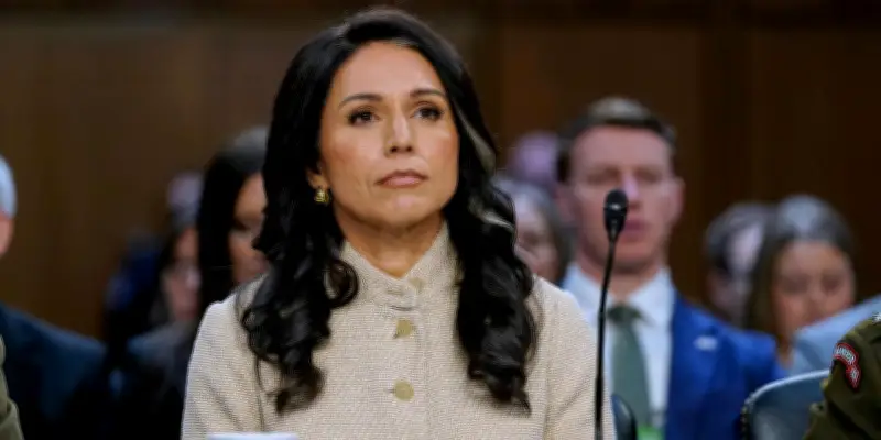 Tulsi Gabbard quitte la direction du renseignement de Trump pour raisons familiales