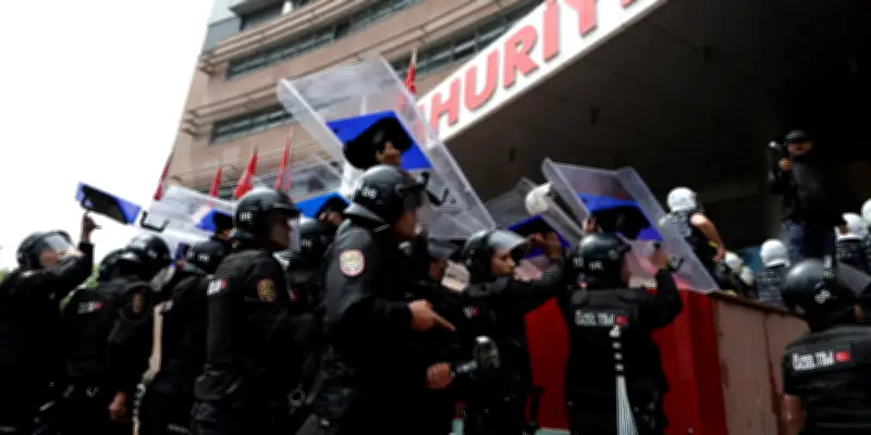 Turquie : assaut policier contre le siège du principal parti d'opposition à Ankara