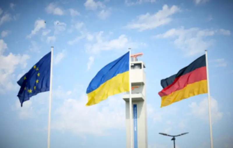Ukraine : Berlin propose un statut de « membre associé » à l'UE
