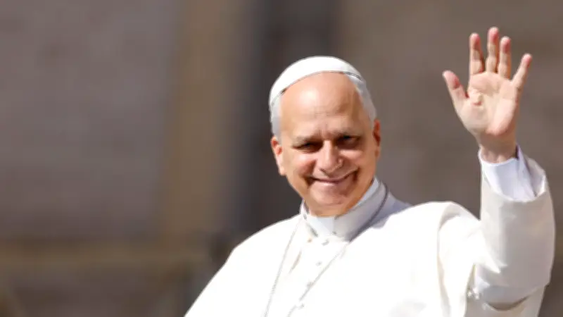 Un an après son élection, le pape Léon XIV s'est imposé comme diplomate