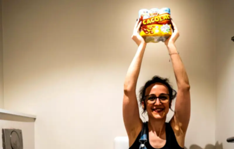 Un caca dans les toilettes et un pack de Cacolac : l'histoire insolite du A-Live Event
