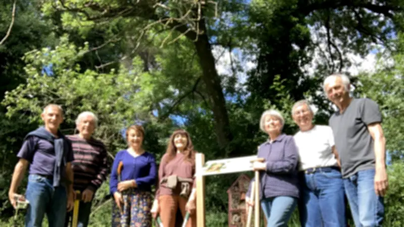 Un hôtel à insectes inauguré dans le parc public d'Arpaillargues