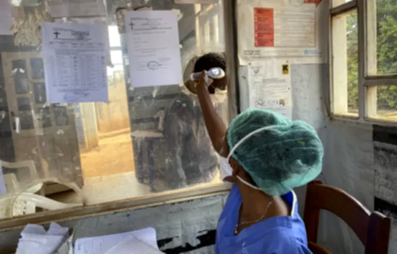 Un médecin américain atteint d'Ebola sera soigné à Berlin