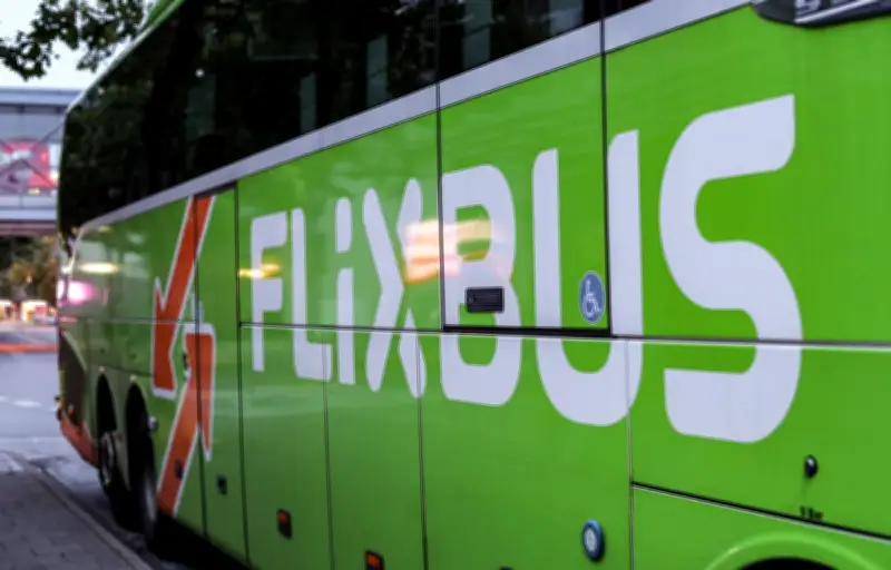Une octogénaire oubliée par son FlixBus sur une aire d'autoroute
