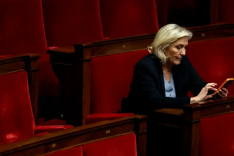 Une vidéo de Le Pen sur Mélenchon découpée 9 fois