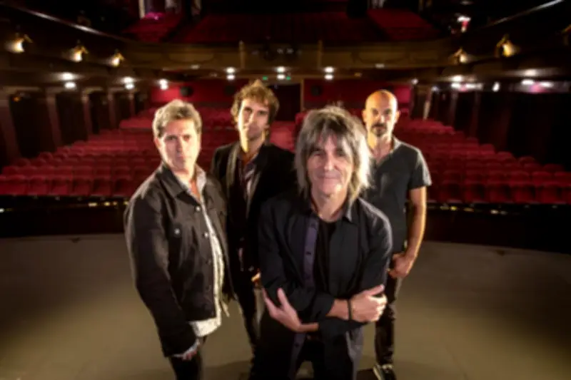 Urtz en concert acoustique au Saint-Louis le 23 mai