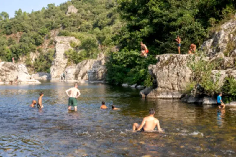 Vague de chaleur : vigilance accrue pour les baignades sauvages