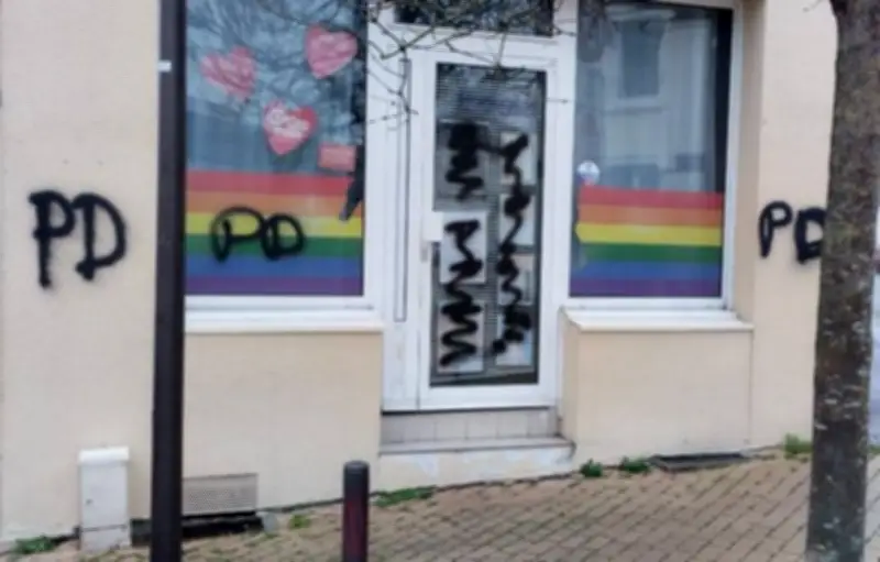 Vague de dégradations LGBTphobes : des centres ciblés partout en France