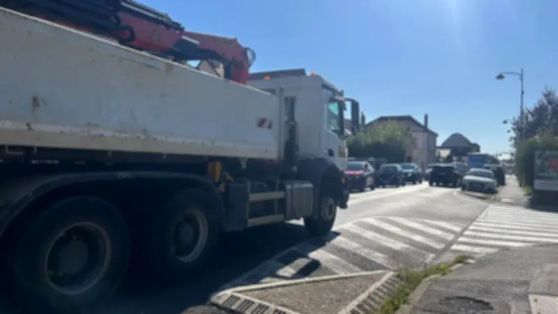 Val-d'Oise : course-poursuite avec un camion-benne volé près de Roissy