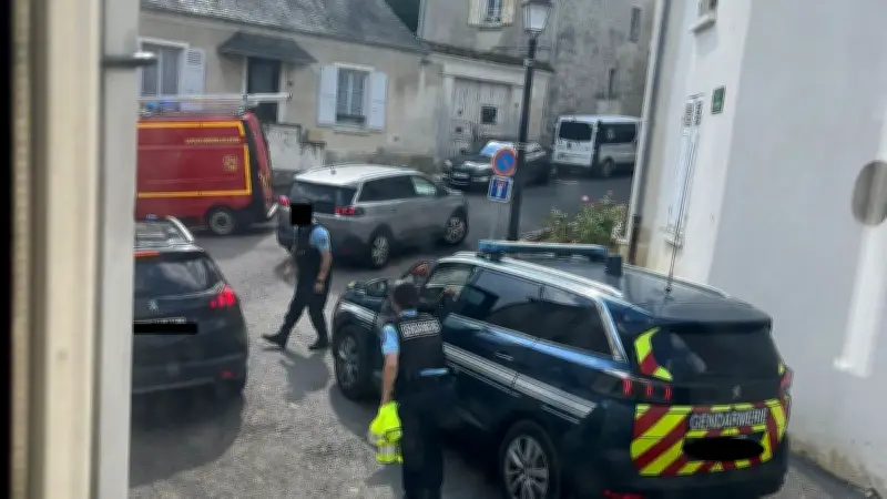 Val-d'Oise : un homme tue son ex-femme et ses deux enfants avant de se suicider