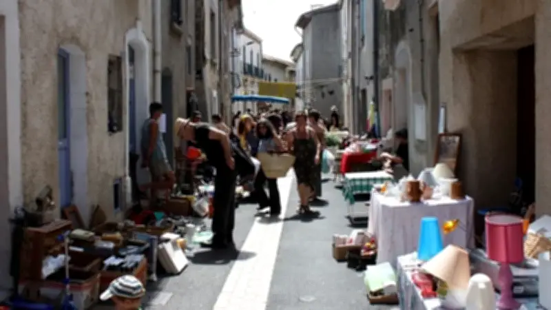 Vide-greniers de printemps à Montpeyroux le 31 mai 2026