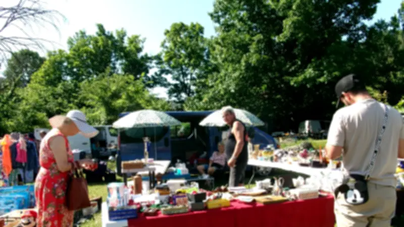 Vide-greniers réussi à l'Ehpad des Diaconesses de Reuilly
