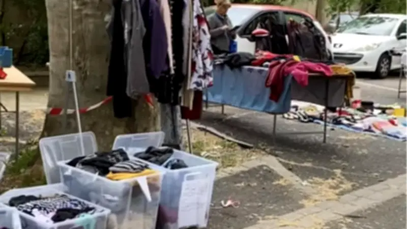 Vide-greniers réussi pour Les Chats libres de Montagnac