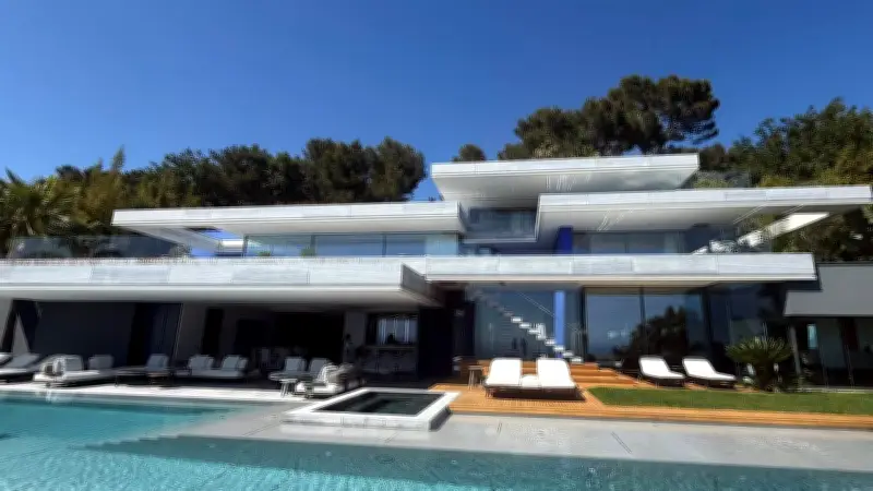 Villa Skyblade à Cannes : l'ultra-luxe à 150 millions d'euros