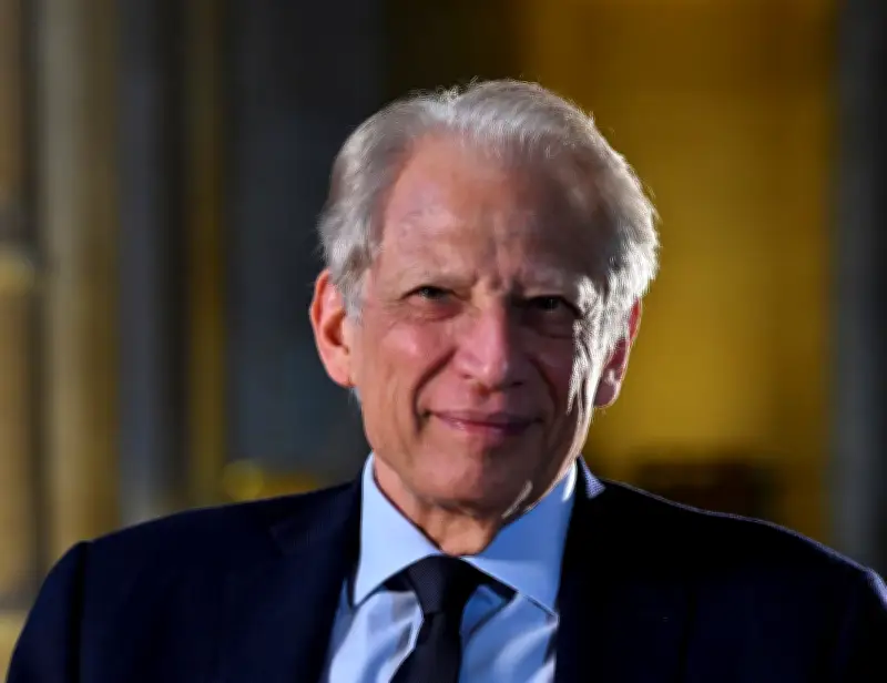 Villepin, l'homme des statuettes et des affaires africaines