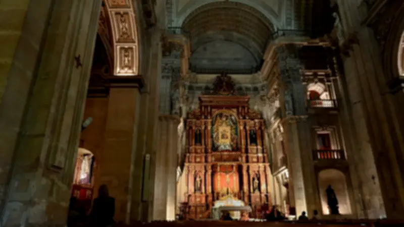 Vol de 920 euros dans une église à Barcelone : une suspecte arrêtée