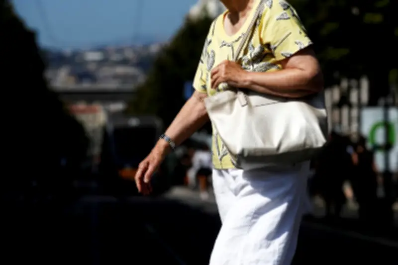 Vol à l'arraché à La Seyne : une octogénaire agressée pour son collier en or
