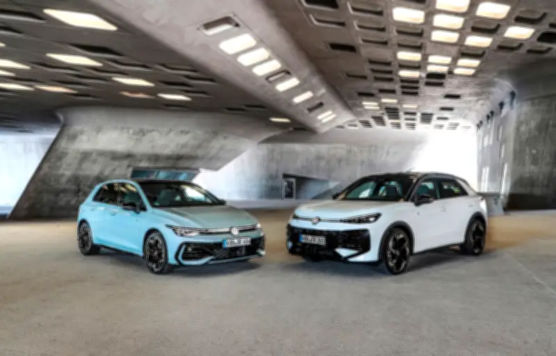 Volkswagen ajoute des Golf et T-Roc full hybrides à sa gamme