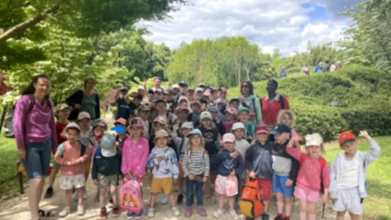 Voyage scolaire à Mudaison : caméras, patrimoine et bambous pour les écoliers