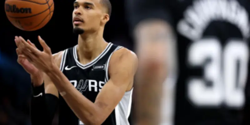 Wembanyama et les Spurs dominent le Thunder en finale NBA