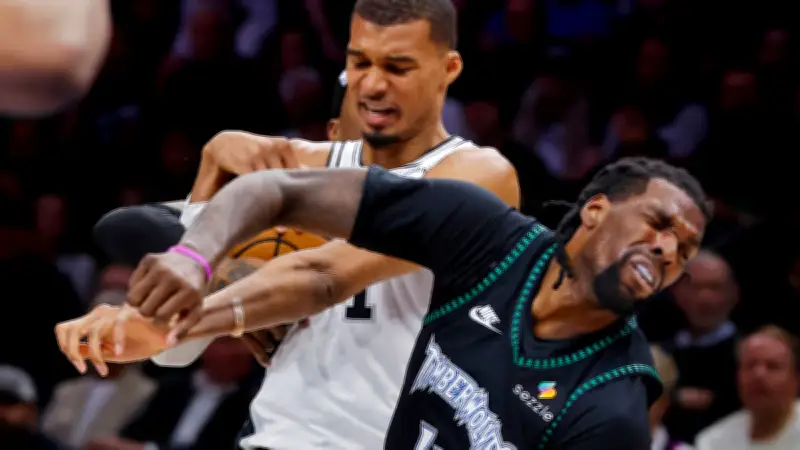 Wembanyama risque suspension après coup de coude en NBA
