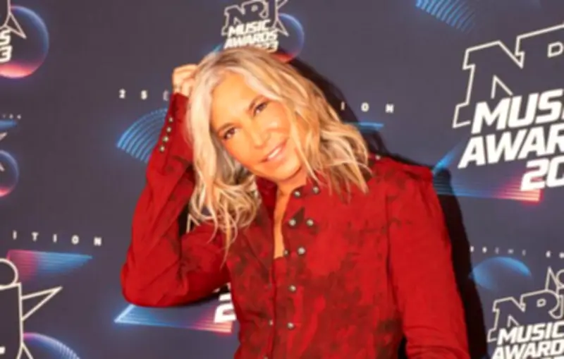 Zazie annonce une nouvelle chanson pour le 22 mai