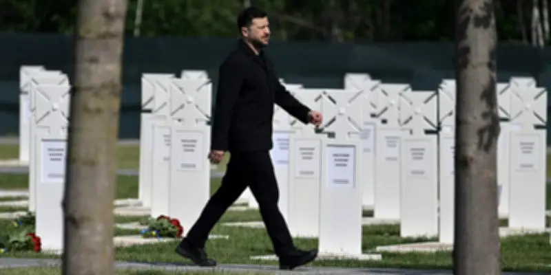 Zelensky : la guerre en Ukraine pourrait durer jusqu'en novembre