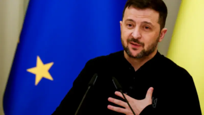 Zelensky : pas de silence sur le front malgré le cessez-le-feu