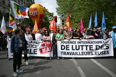 1er-Mai : le cortège parisien s'élance, Attal et Lecornu chez les boulangers
