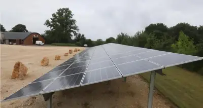 506 tables solaires menacent le château de Grignols en Dordogne