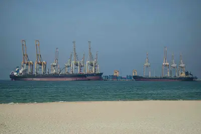 8h45 direct : Ormuz, RN, audiovisuel, défense, méthane
