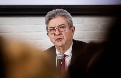 Affaire des assistants : l'étau se desserre pour Jean-Luc Mélenchon