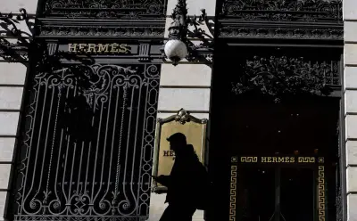 Affaire Hermès-LVMH : avocats et notaire mis en examen à Paris