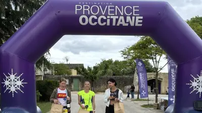 Aline Fréry sur le podium du trail de Cornillon dans le Gard