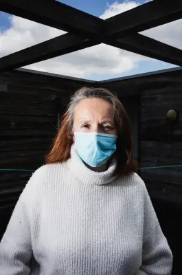 Arrachage de dents saines : des patients abandonnés après la fermeture d'un cabinet dentaire frauduleux à Paris