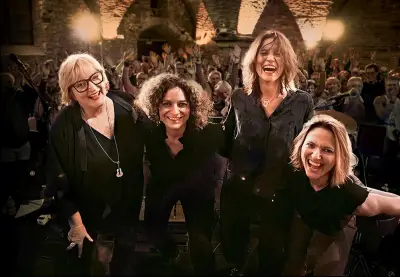 Beverly Jo Scott en concert à Mont-de-Marsan avec les Divine Rebels