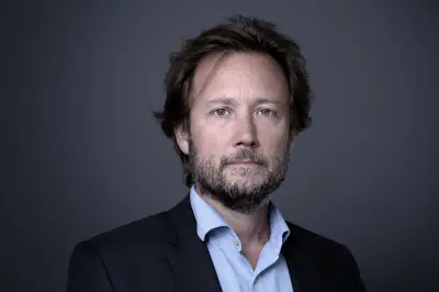 Boris Vallaud claque la porte du PS : la guerre interne s'intensifie