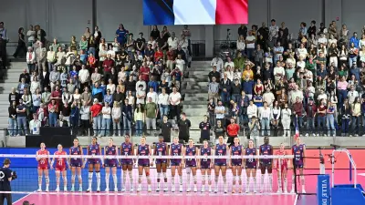 Béziers en fusion : les Bleues dominent la Hongrie devant 2000 fans