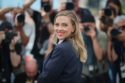 Cannes 2026 : Travolta, Artus, Johansson, les moments à ne pas rater