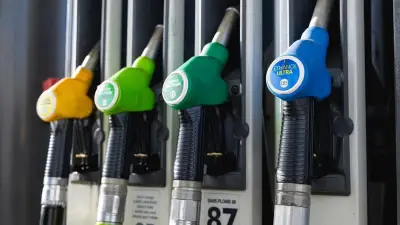 Carburant à 2 euros : témoignages sur l'impact budgétaire