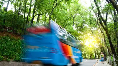 Chine : 13 morts dans un accident de minibus surchargé sur l'autoroute