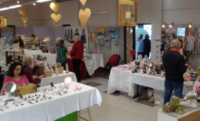 Cré'Art : vide-dressing et salon artisanal pour la Fête des mères