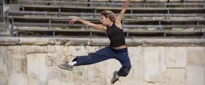 Danse contemporaine : Marion Barbeau et Ulysse Zangs aux arènes de Nîmes