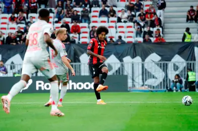 Dante doit-il jouer son dernier match à Nice contre Metz ?