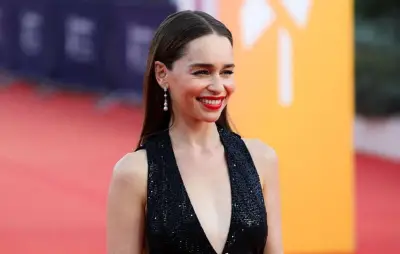 Emilia Clarke sur sa décision de congeler ses ovocytes après ses anévrismes