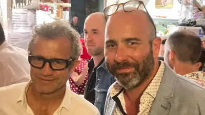 Feria de Nîmes 2026 : Galthié et le maire, rencontre surprise en bodega