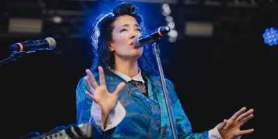 Gildaa enchante le Festival Art Rock à Saint-Brieuc avec sa kora
